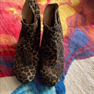 Wedge boots cheetah print. Size 8.5